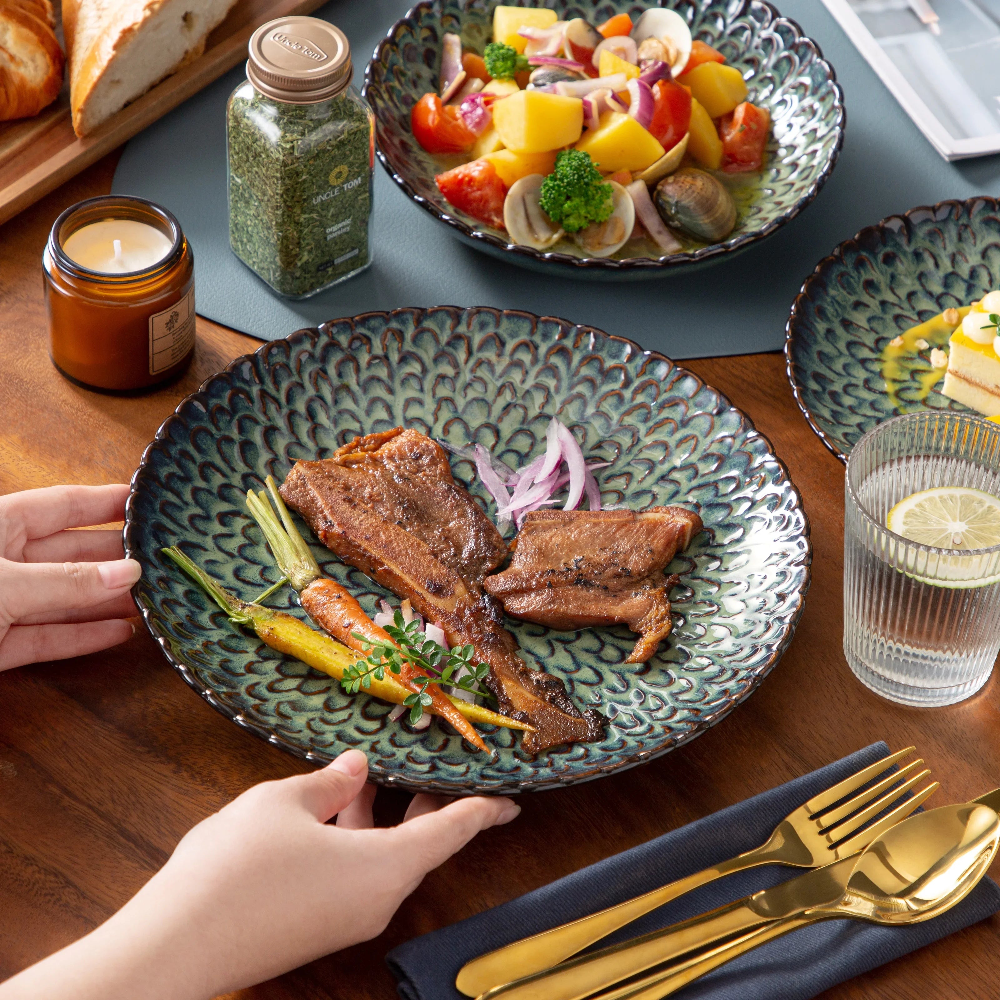 Green Textured Stoneware Dinner Set